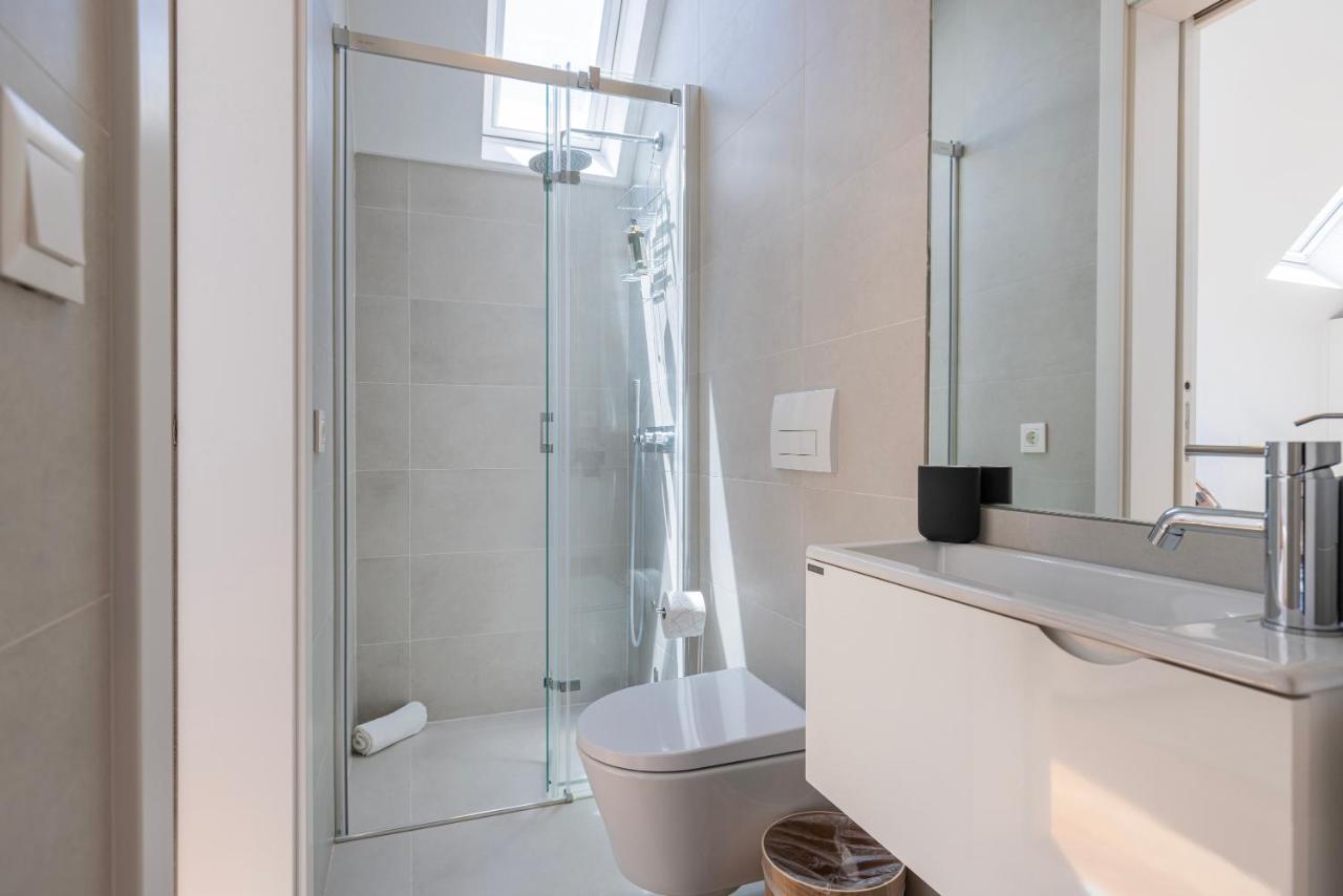 Design 3bdr Duplex W/balcony By Lovelystay * Lisboa